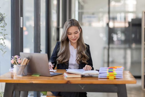 Career Paths: Bookkeeper to Accountant
