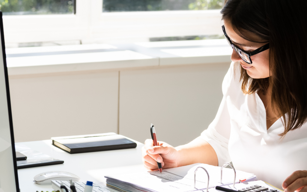 Signs You Need a Bookkeeper for Your Small Business